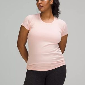 Swiftly Tech Short Sleeve Shirt 2.0 
Race Length